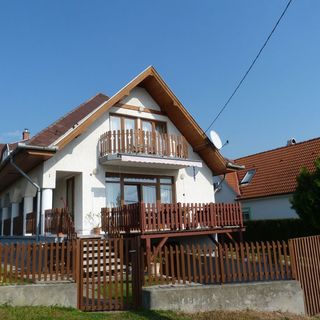 Horizont Nyaralóház Vonyarcvashegy (2)