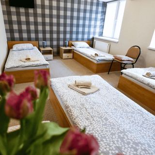 GOŚCINIEC NAD SAWĄ Handzlówka (4)