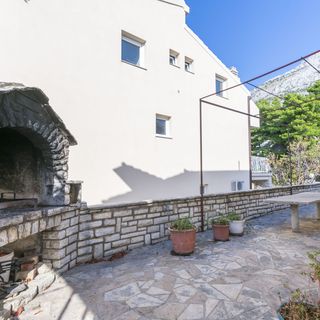 Apartments Mario Omis (5)