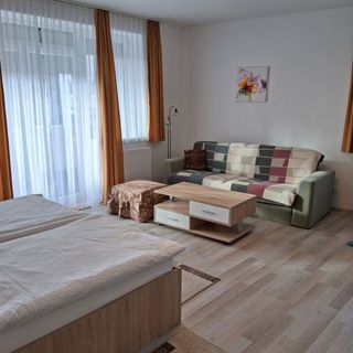 Kastélykert Apartman Kőszeg (4)