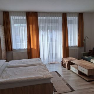Kastélykert Apartman Kőszeg (5)