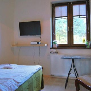 Pokoje nad Młynem Stryków (4)