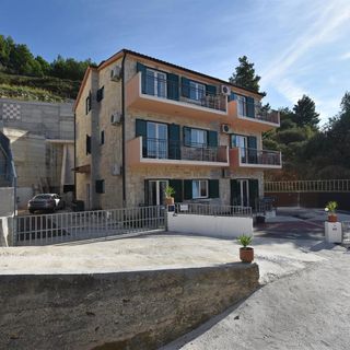 Apartments Ivan Omis II III (4)