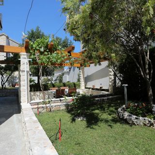 Apartmani Ali Supetar (5)