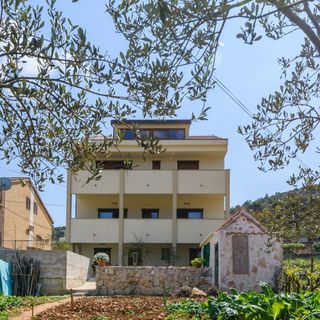 Apartmani Marko i Ana Marina (2)