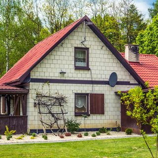 Ranczo w lesie - domki z jacuzzi Ożarów (5)