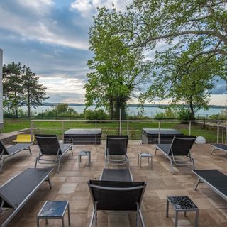 Magaspart Panzió*** Balatonföldvár (2)