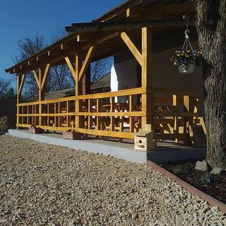 Tiszai-Ékkő Apartmanház Tiszafüred (3)