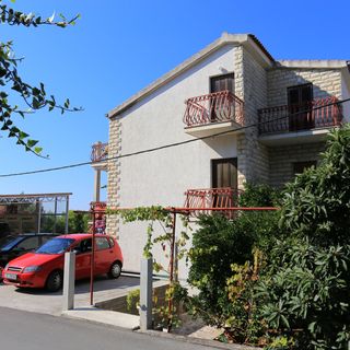 Apartmanok Parkolóhellyel Seget Vranjica, Trogir - 12760 Seget Vranjica (5)