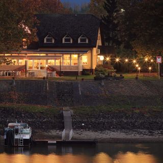 Vizafogó Panzió és Étterem Baja (3)