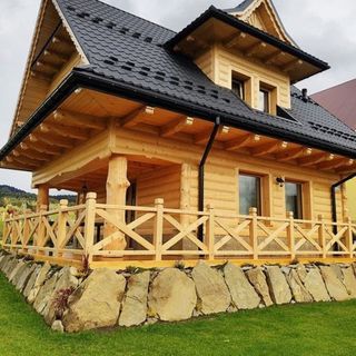 Góralskie Domki na Podhalu z Jacuzzi (2)