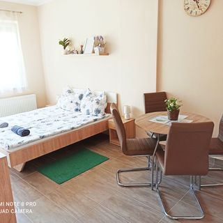 Rozmaring Apartman Balatonalmádi (4)