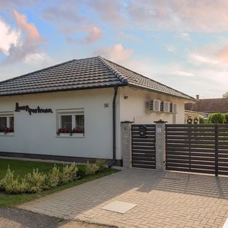 LaurApartman Gyula (3)