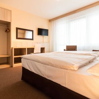 HOTEL KRYSTAL Hodonín (4)