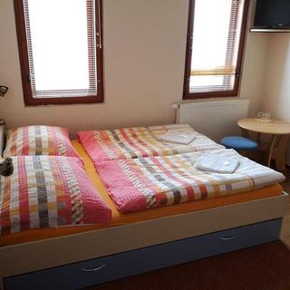 Riegrova chata Kozákov Chuchelna (3)