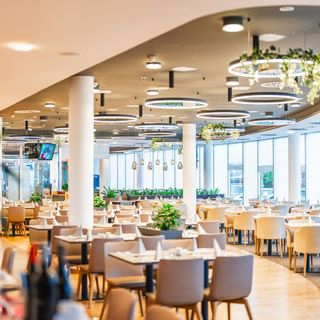 Aquapalace Hotel Prague (4)