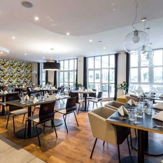 Hotel Bílý páv Benátky nad Jizerou (5)