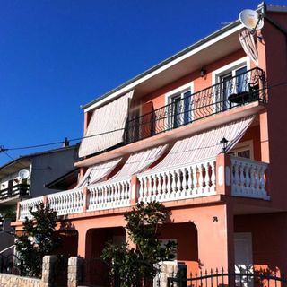 Apartmani MaDi Senj (3)