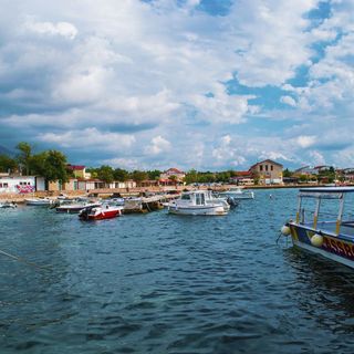 Apartmani Nada Starigrad (5)