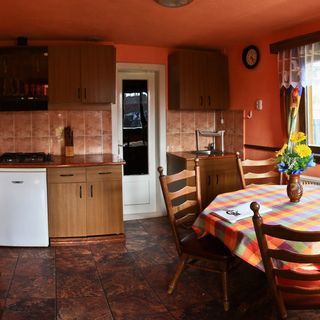 Cabana Aranypatkó Valea Strâmbă (2)