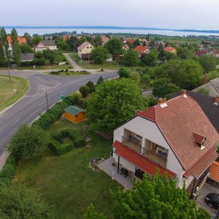 Lájer Apartman Lovas (2)