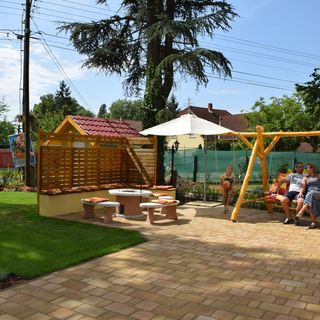 Nóra Nyaraló Ábrahámhegy (3)