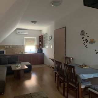 Reni Apartman Badacsonytomaj (4)