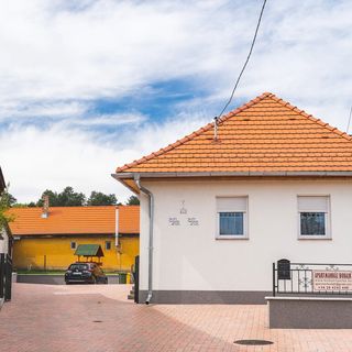 Kálvária Apartmanház Bodajk (2)