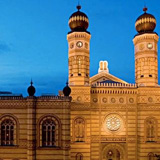 ORANGEHOMES Unique Design Flat Budapest (3)