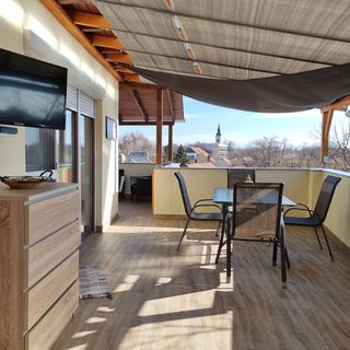 Belvárosi Terasz Apartman Gyula (2)