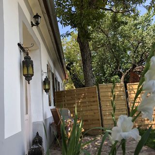 Kemencésház Apartman Kővágóörs (2)