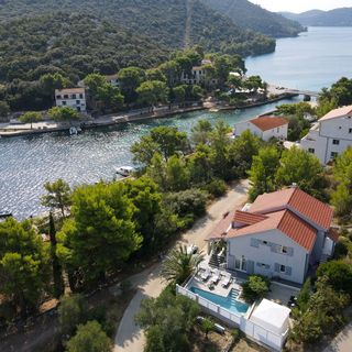 Ház A Tenger Mellett Medencével Pasadur, Lastovo - 15847 Pasadur (2)