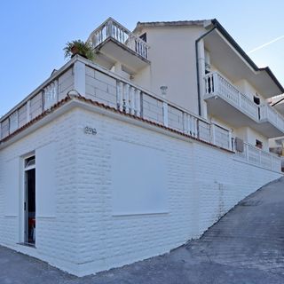 Apartmanok Parkolóhellyel Banjol, Rab - 16082 Banjol (4)