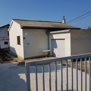 Apartmanok Parkolóhellyel Kastel Stafilic, Kastela - 16086 Kaštel Štafilić (5)