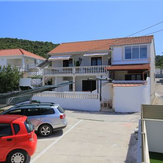 Apartmanok A Tenger Mellett Slatine, Ciovo - 16131 Slatine (3)