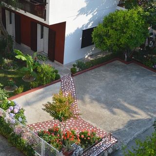 Apartmanok és Szobák A Tenger Mellett Podaca Makarska - 16160 (2)