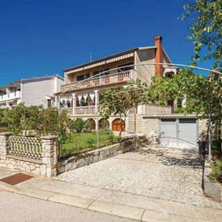 Apartmanok Parkolóhellyel Cres - 16178 (5)