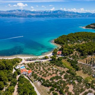 Seaside Luxury Villa With A Swimming Pool Mirca, Brač - 16183 Mirca (3)