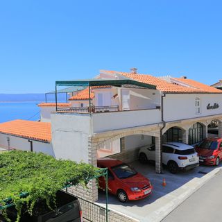 Apartmanok Parkolóhellyel Pisak, Omis - 16239 Pisak (3)
