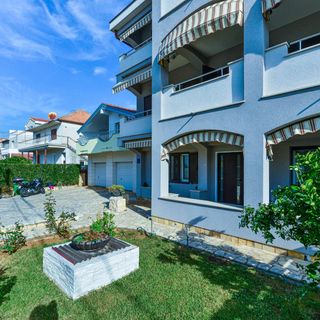 Apartmanok Családok Részére Medencével Zadar - 16336 (4)