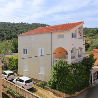 Apartmanok A Tenger Mellett Slatine, Ciovo - 16341 Slatine (3)