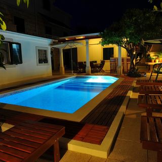 Apartmanok A Tenger Mellett Medencével Sutivan, Brac - 16846 Sutivan (4)