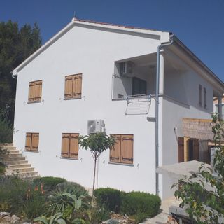 Apartmanok Parkolóhellyel Primosten - 17696 Primošten (2)