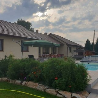 Rózsa Vendégház Zubogy (2)