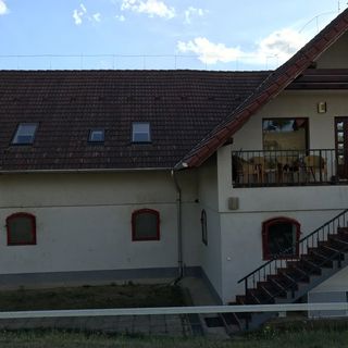 Prosper Lovasklub Panzió Piliscsév (4)