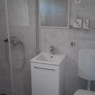 Zsuzsa Apartman Balatonalmádi (2)