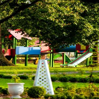 Dworek Różany Puzzel Chmielów (2)