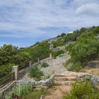 House Astrid Tkon (4)