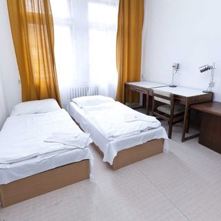 VŠ kolej Hlávkova Praha (3)