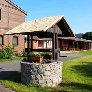 Resort Ohrada Vísky (2)